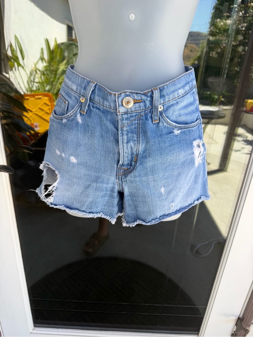 Hudson “Libertine” Boyfriend Denim Shorts - Size 25